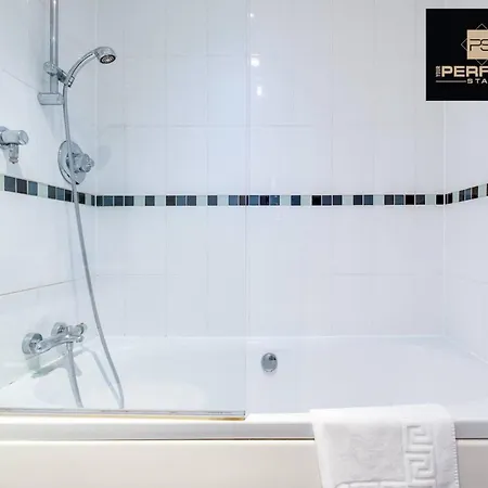 Mercury Suite City Centre Netflix Dedicated Workspace By Your Perfect Stay Short Lets Birmingham Exterior photo